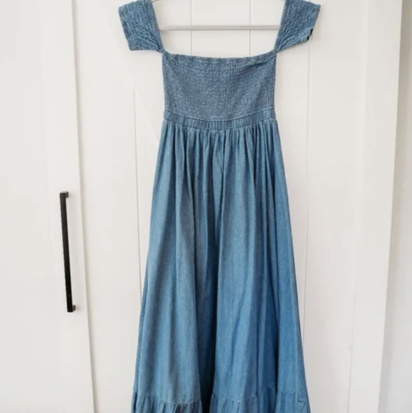 Off The Shoulder Maxi Dresses